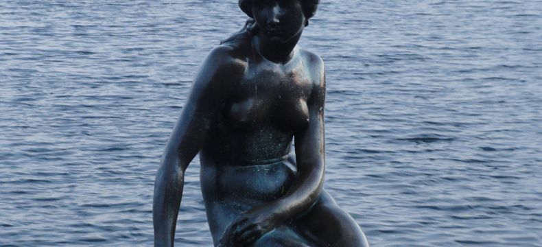 Bronzová socha je symbolem Kodaně