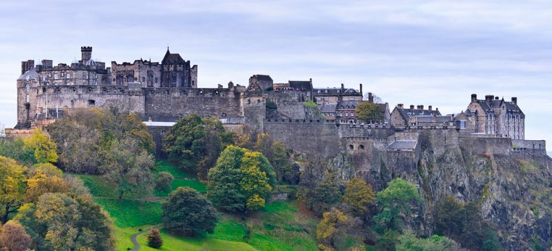 Edinburský hrad – nejnavštěvovanější turistická atrakce Skotska 