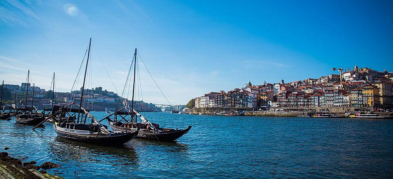 Řeka Douro, která rozděluje Porto