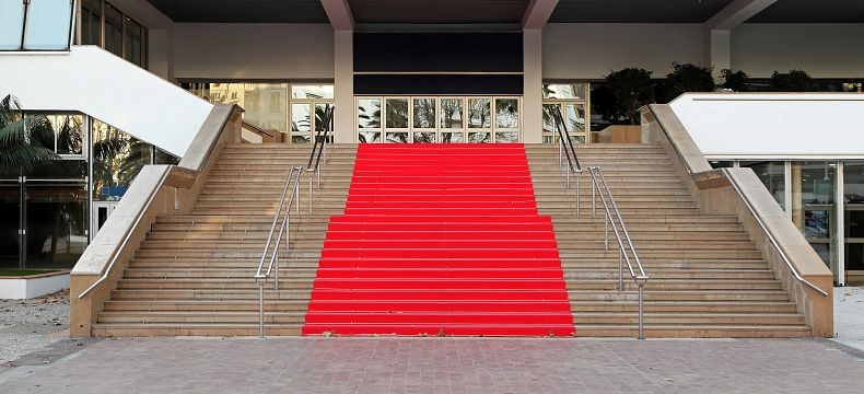 Červený koberec v Cannes