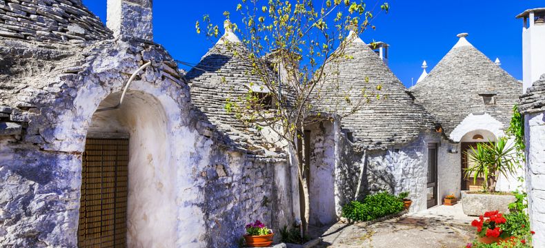 Pro Apulii jsou typické domečky trulli 