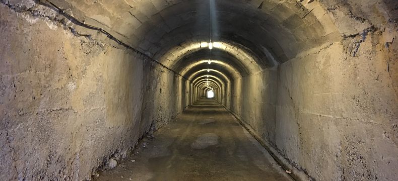 Projděte se albánskými tunely
