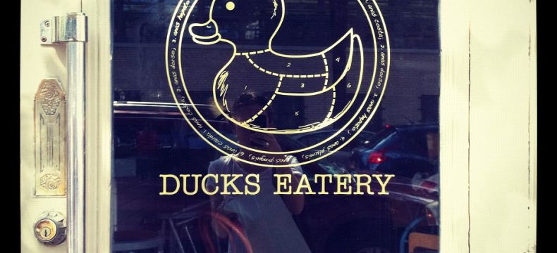 Barbecue restaurace Ducks Eatery sídlí v umělecké a bohémské čtvrti East Village