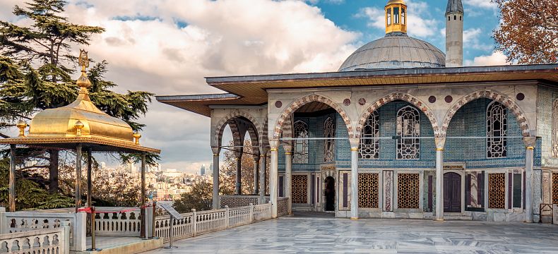V paláci sídlil i sultánův harém