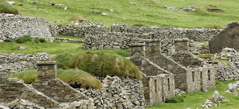 Zbytky kamenných domků