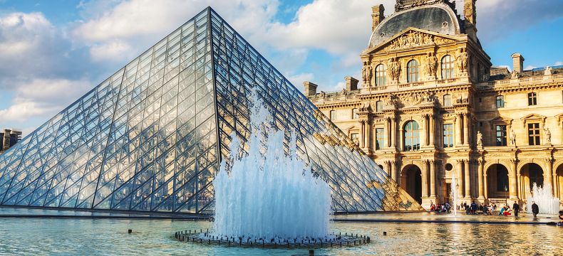 Světoznámý Louvre