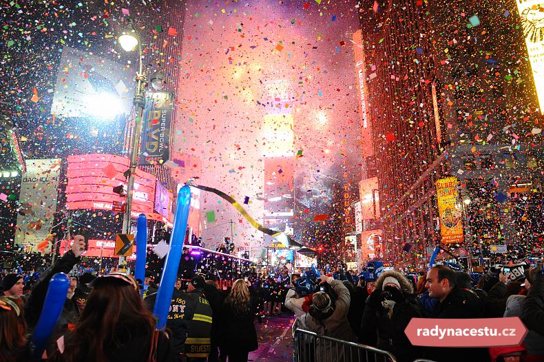Silvestrovské oslavy v New Yorku na Times Square