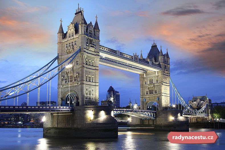 I Čěši občas natáčejí v Londýně třeba u Tower Bridge