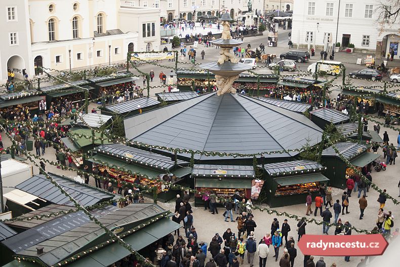 Malebný Salzburg s originálními vánočními trhy