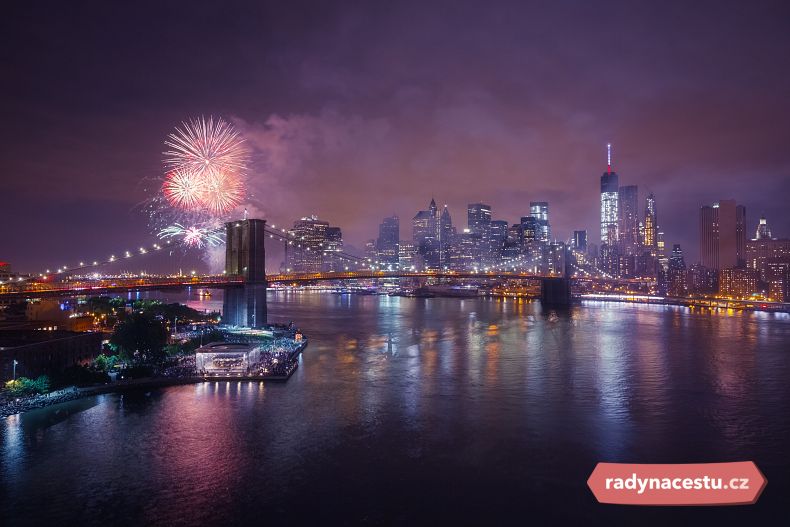 Ohňostroje v NY na Den nezávislosti