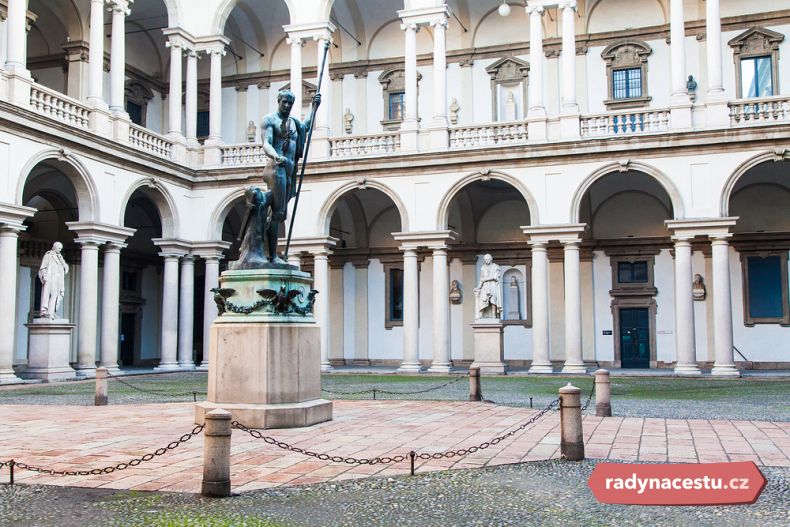 Nejprestižnější milánskou galerií je Pinacoteca di Brera 
