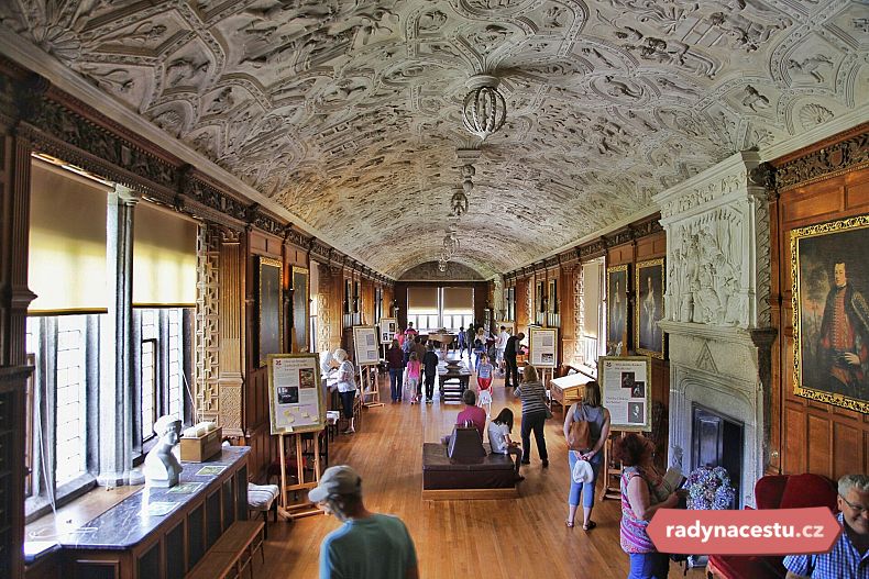 Návštěvní trasa na zámku Lanhydrock patří k nejdelším v Británii