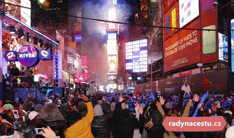Bujaré silvestrovské oslavy na newyorském Times Square