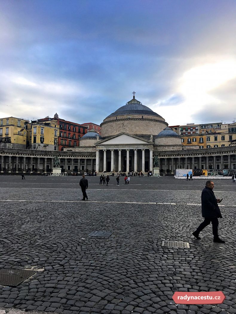 Hlavní náměstí v Neapoli