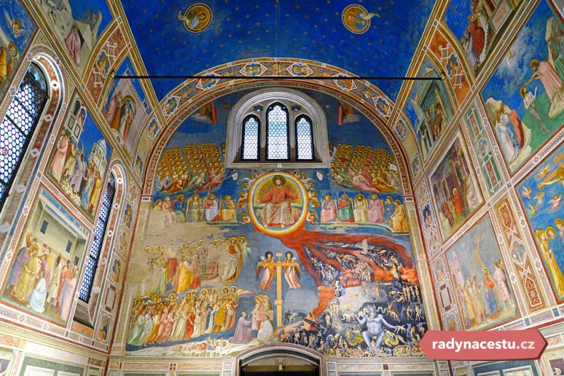 Giottovy fresky v kapli Scrovegni v Padově