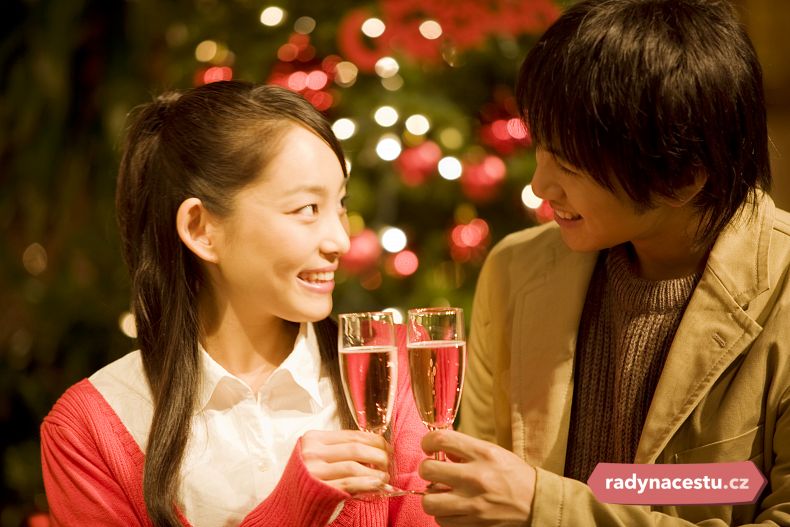 Japonci na Vánoce randí