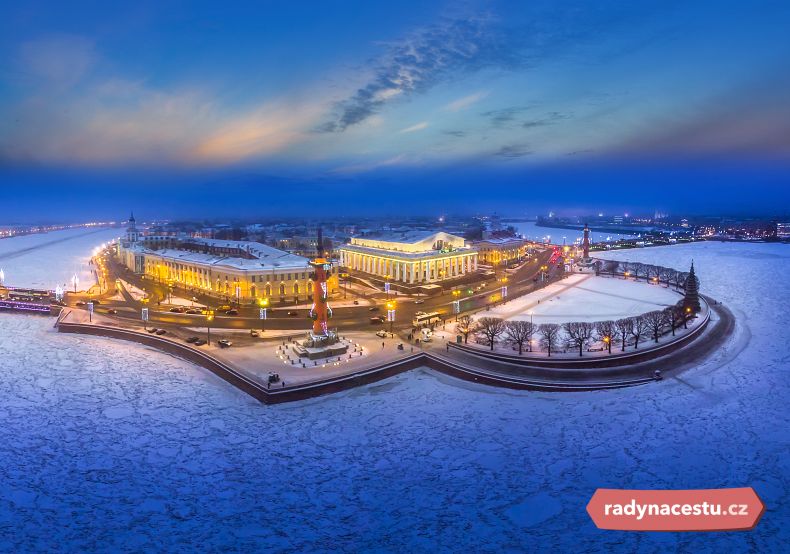 Petrohrad v zimním hávu
