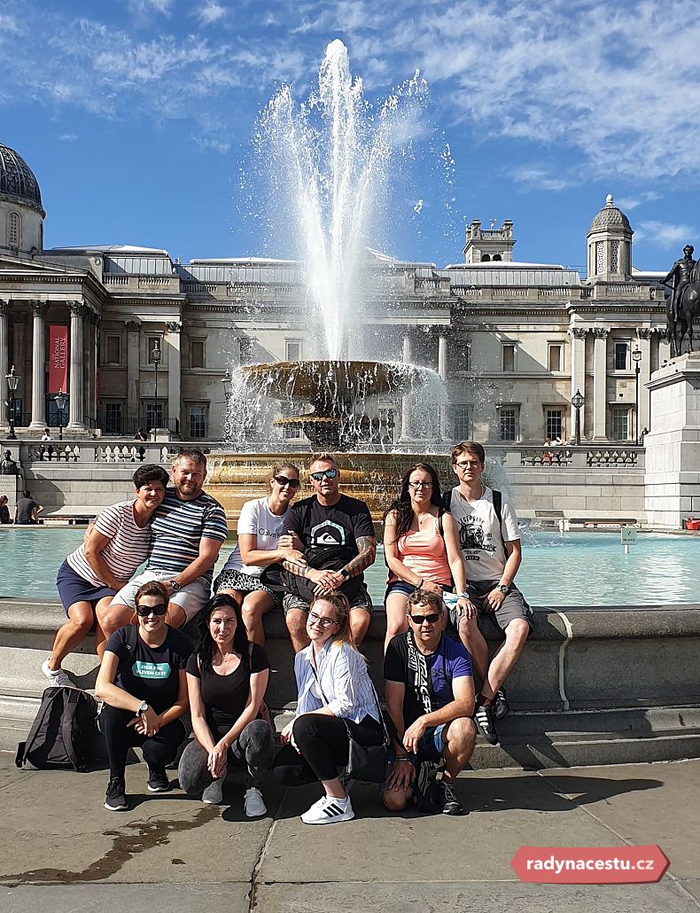Se skupinkou na Trafalgar square
