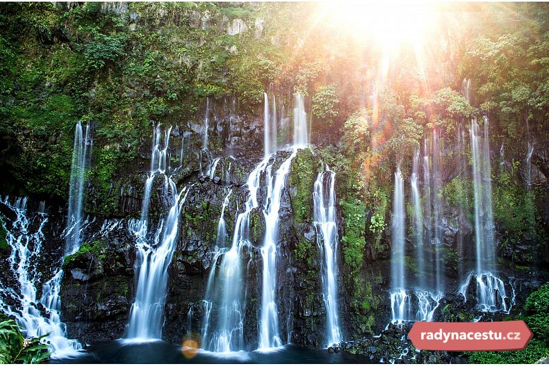 Pralesní vodopády na ostrově Réunion