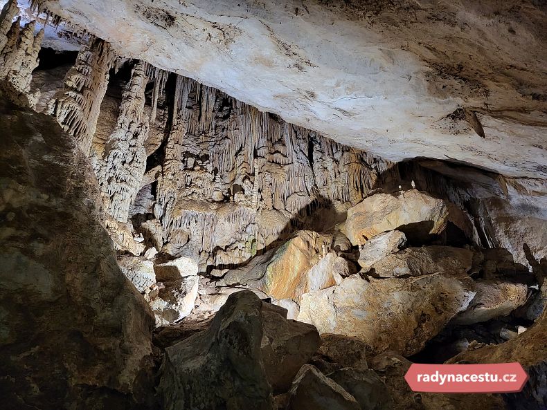 Tajemná jeskyně Cueva de los Murciélagos