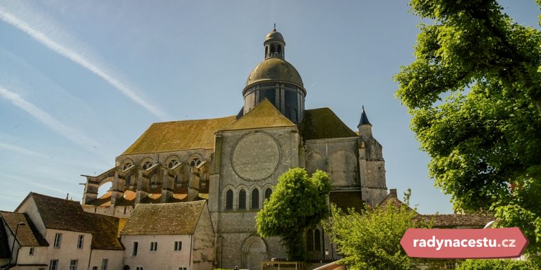 Katedrála Saint-Quiriace