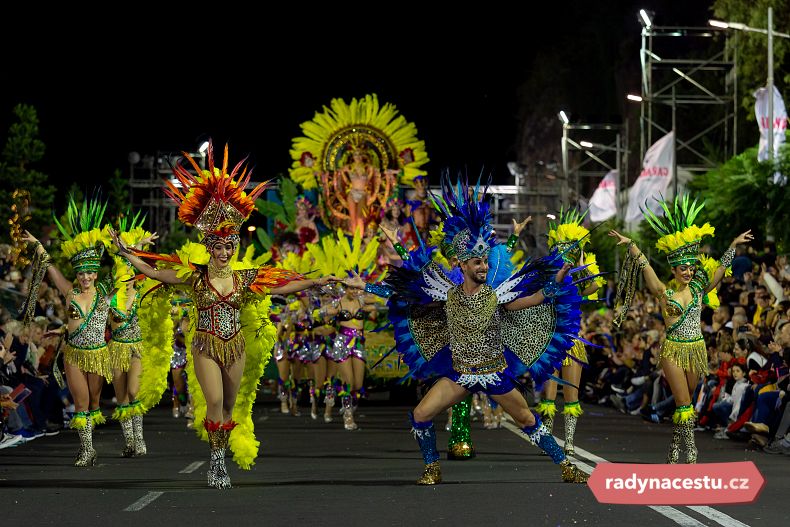 Autentická atmosféra karnevalu na Madeiře