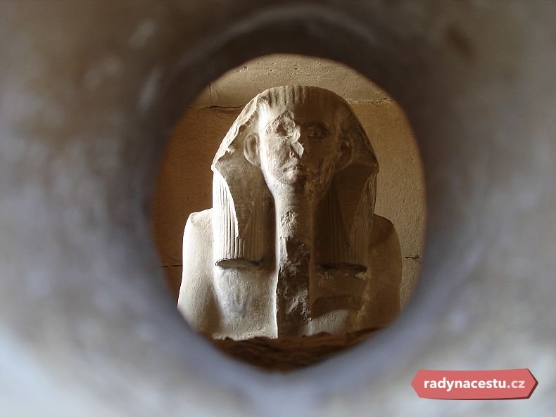 Jeho socha se pokládá za nejstarší egyptskou sochu v lidské velikosti