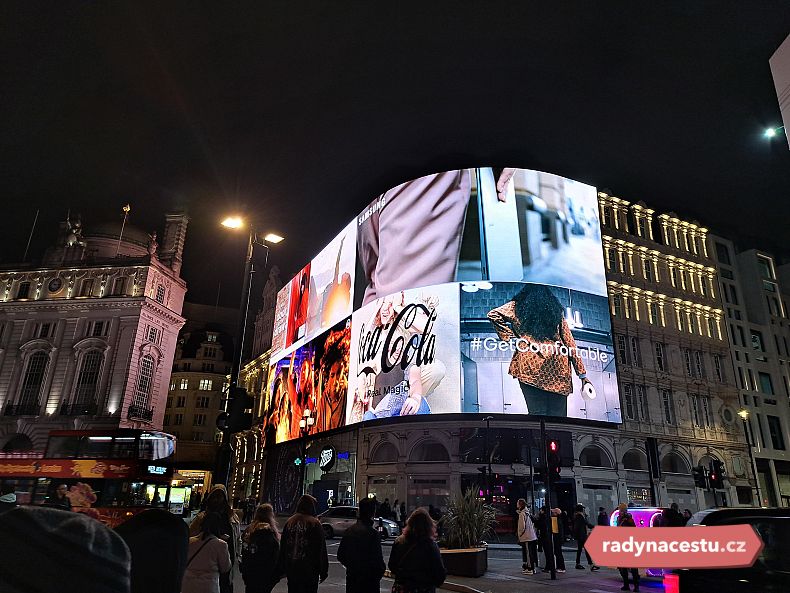 Piccadilly Circus