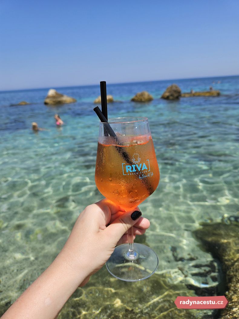 K relaxaci samozřejmě patří i osvěžení Aperol Spritzem