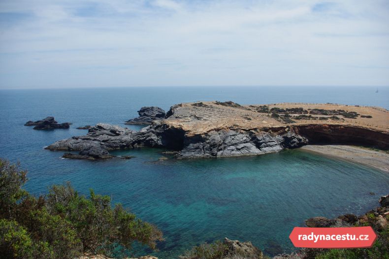 Úzká šíje La Manga vznikla přirozeným geologickým procesem