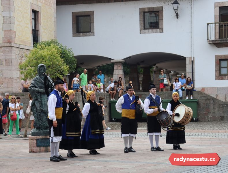 V hudbě nesmí chybět tradiční dudy