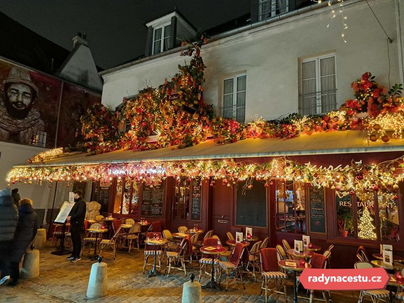 Vánoční výzdoba restaurace