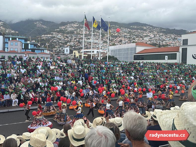 Všichni jsme dostali klobouky