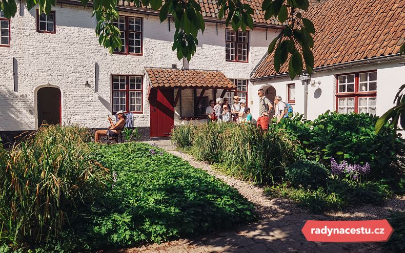 V době rozkvětu měli vlastní farmu nebo pivovar