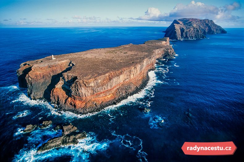 Letecký pohled na úchvatné ostrovy Desertas