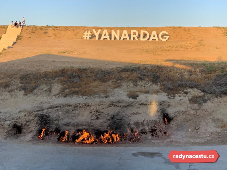 Navštivte hořící horu