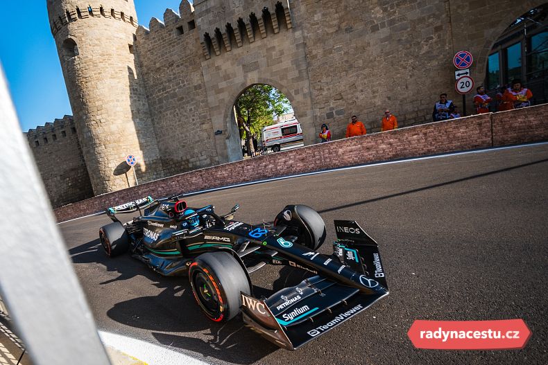 Formule 1 se prohání hlavním městem