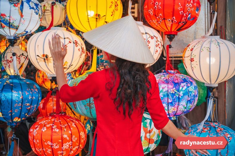 Vytvořte si vlastní lampion na jednom z místních kurzů