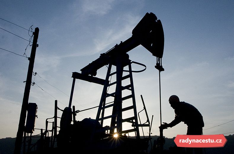 Země drží první místo v ropných rafinériích na světě