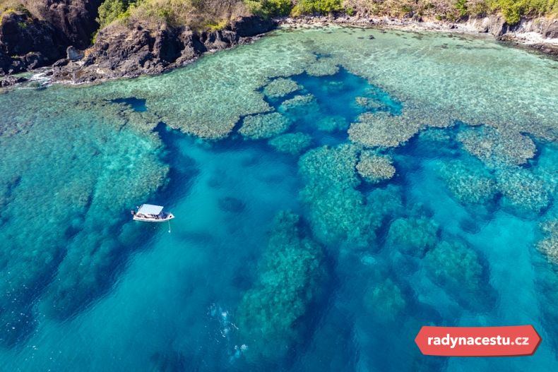 Proslulý ostrov Sipadan, ráj potápěčů