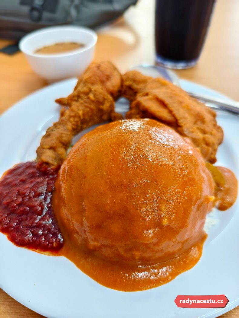 Ochutnejte nasi lemak