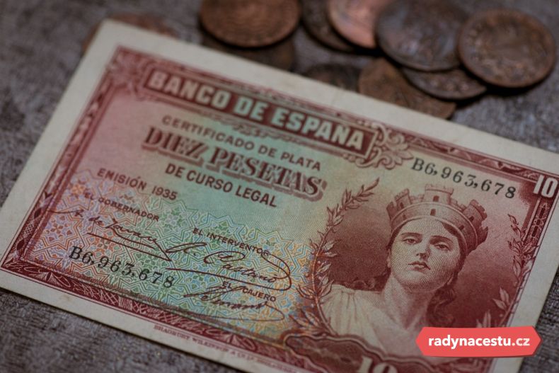 Před eurem se dalo platit španělskou pesetou