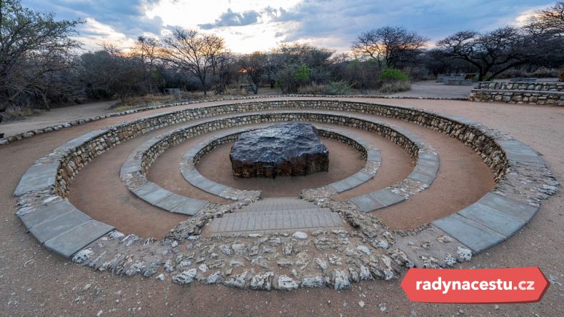 Hoba Meteorit, největší meteorit, který byl dosud nalezen na Zemi, Namibie