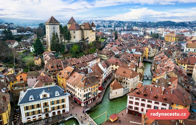 Charakter města utvářejí místní kanály