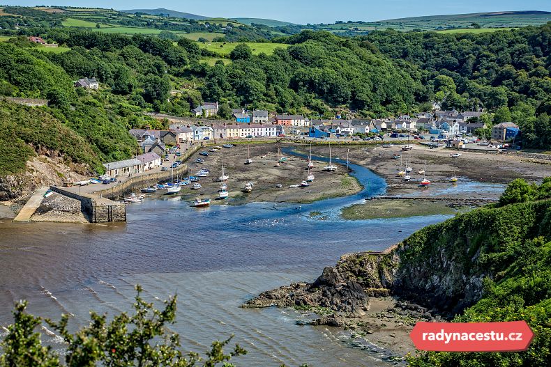Fishguard je malebné přístavní město